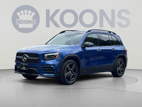 Used 2026 Mercedes-Benz GLB 250 4MATIC image 5