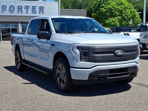 Certified 2025 Ford F150 Lightning Flash AWD/4WD image 2