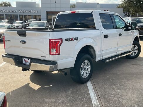 Used 2017 Ford F150 XLT w/ Trailer Tow Package image 5