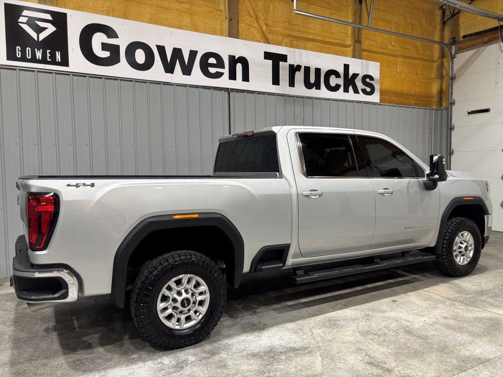 Used 2022 GMC Sierra 2500 SLE w/ SLE Value Package; AWD/4WD image 6
