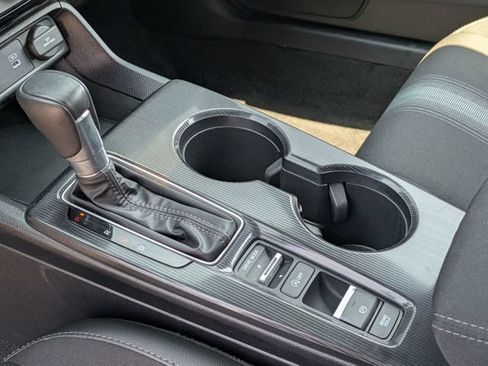 Used 2025 Honda Civic Sport image 19