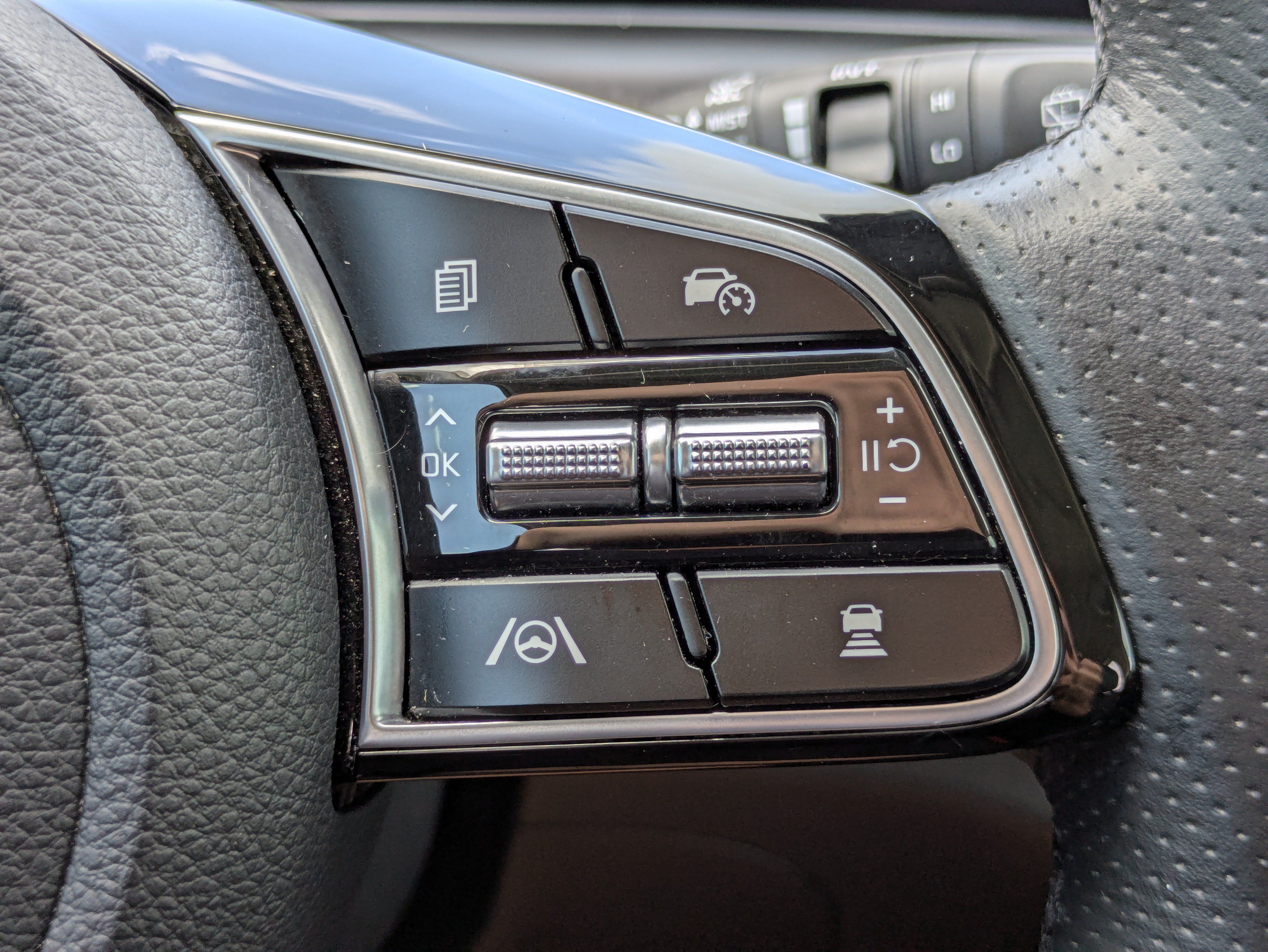 Certified 2024 Kia Seltos SX AWD/4WD image 25