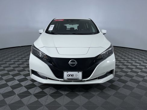 Certified 2025 Nissan Leaf S FWD image 27