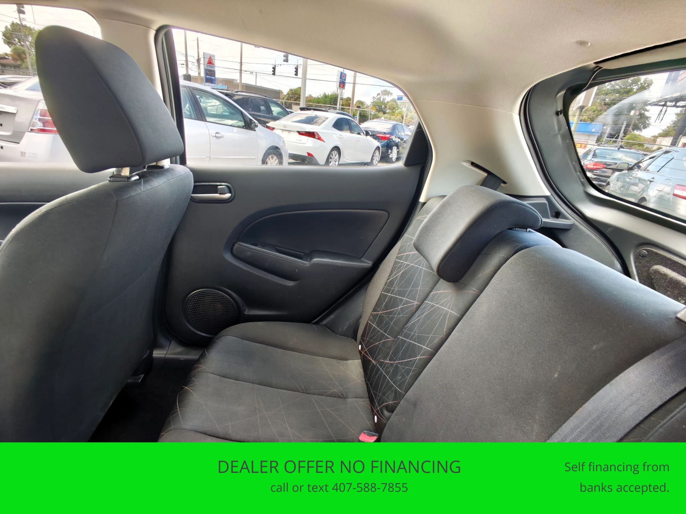 Used 2012 MAZDA MAZDA2 Sport FWD image 12