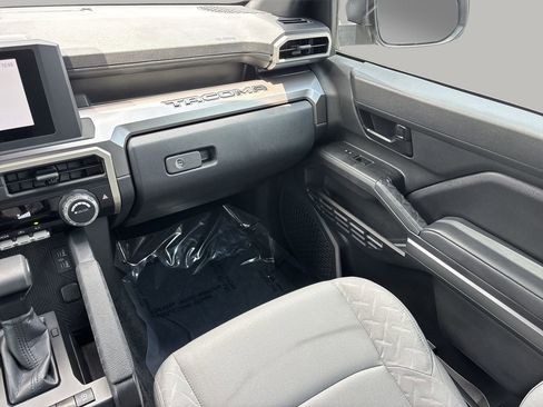 Used 2024 Toyota Tacoma SR5 RWD image 14