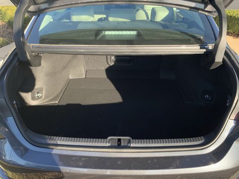 Used 2025 Lexus ES 350 w/ Premium Package image 34