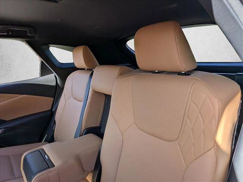 Used 2025 Lexus RX 350 FWD image 15