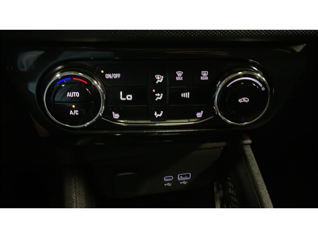 Used 2026 Chevrolet TrailBlazer RS w/ Convenience Package AWD/4WD image 14