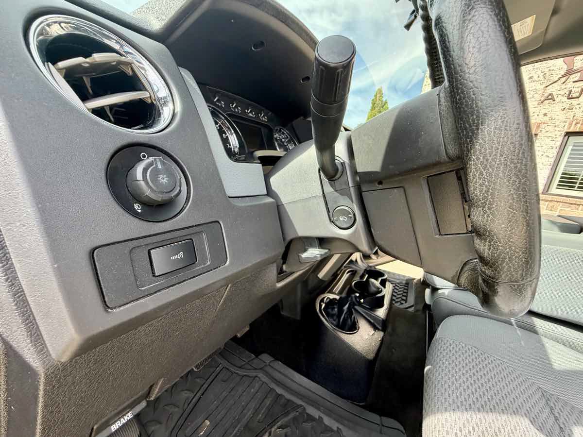Used 2011 Ford F150 XLT w/ XLT Convenience Pkg AWD/4WD image 18