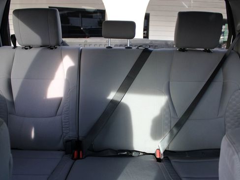 Used 2022 Toyota Tundra SR5 image 18