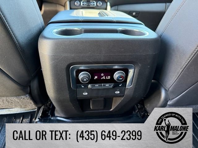 Used 2022 Chevrolet Tahoe LT w/ Luxury Package AWD/4WD image 30