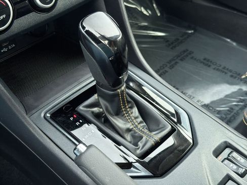 Certified 2022 Subaru Crosstrek 2.5i Sport w/ Moonroof Package image 32