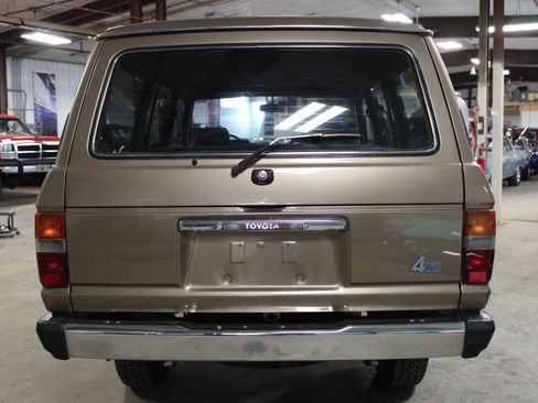 Used 1987 Toyota Land Cruiser image 5