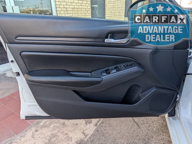 Used 2025 Nissan Altima 2.5 SV FWD image 13