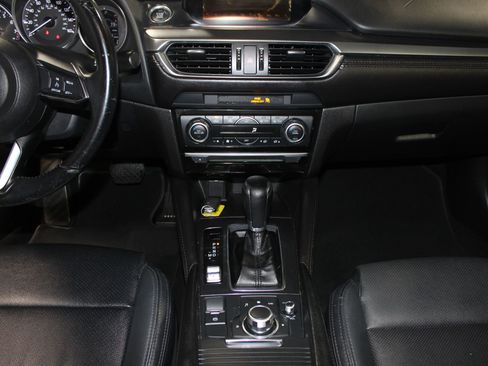 Used 2017 MAZDA MAZDA6 Touring image 17