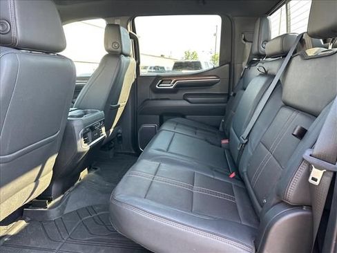 Certified 2023 Chevrolet Silverado 1500 High Country AWD/4WD image 18