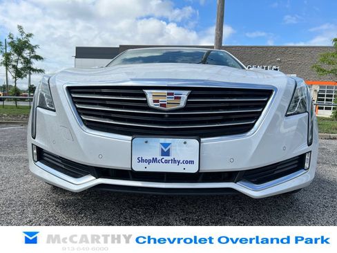 Used 2018 Cadillac CT6 Luxury AWD/4WD image 8