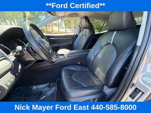 Used 2023 Toyota Camry XSE FWD image 12
