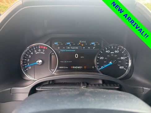 Used 2017 Ford F250 Lariat w/ Chrome Package image 8