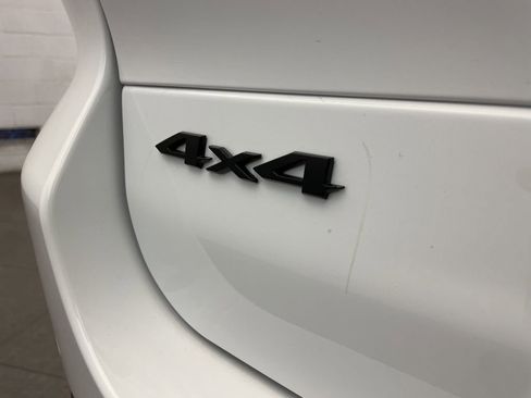 New 2026 Jeep Grand Cherokee L Summit AWD/4WD image 6