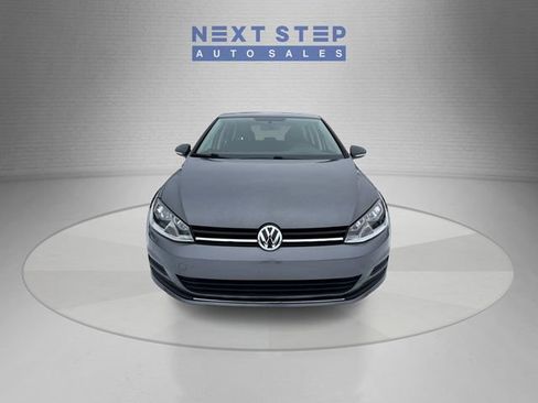Used 2017 Volkswagen Golf S FWD image 2