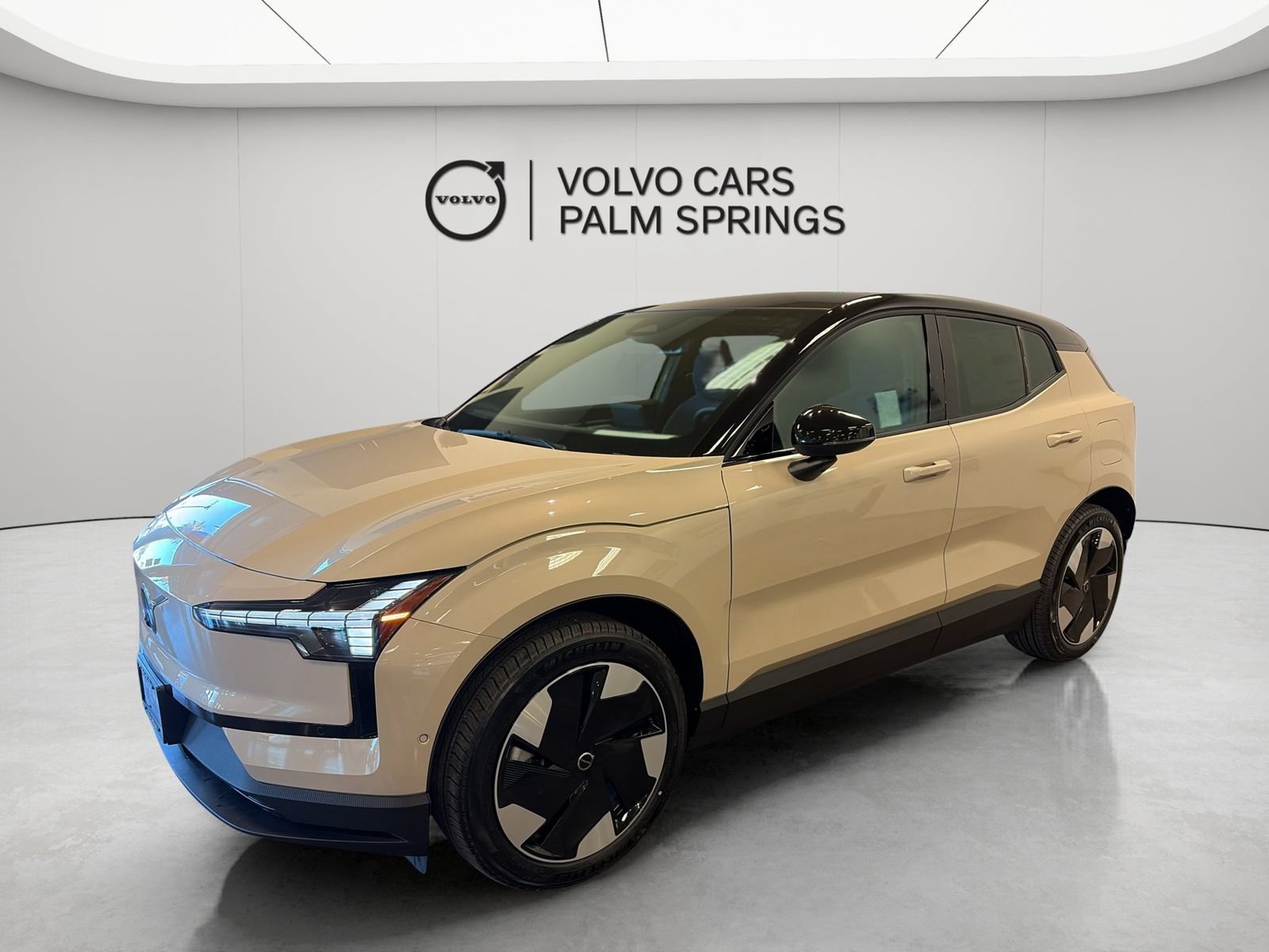 New 2026 Volvo EX30 Ultra w/ Protection Package Premier AWD/4WD image 2