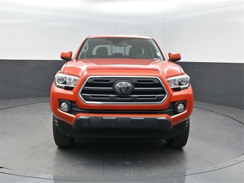 Used 2018 Toyota Tacoma SR5 image 28