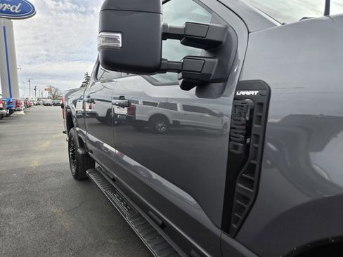 Certified 2024 Ford F250 Lariat w/ Black Appearance Package image 42