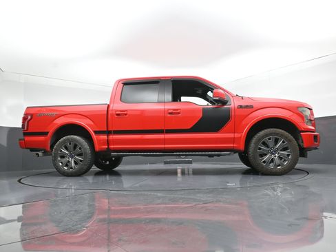 Used 2016 Ford F150 Lariat image 29