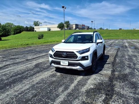 Used 2024 Toyota RAV4 Adventure AWD/4WD image 46