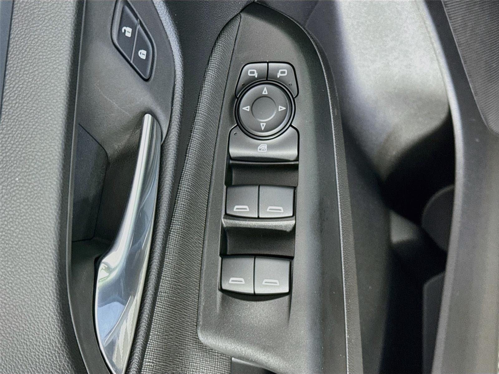 New 2026 Buick Envista Sport Touring w/ Convenience I Package FWD image 18