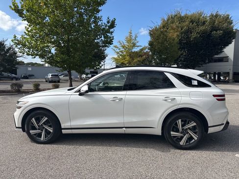 New 2026 Genesis GV70 3.5T Sport Advanced image 6