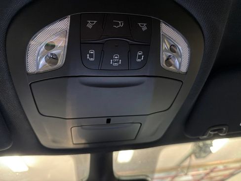 New 2027 Chrysler Pacifica LX FWD image 18