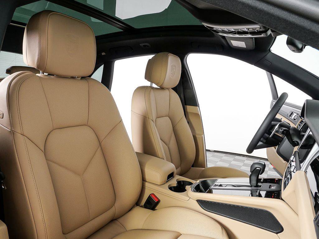 New 2026 Porsche Macan S AWD/4WD image 24