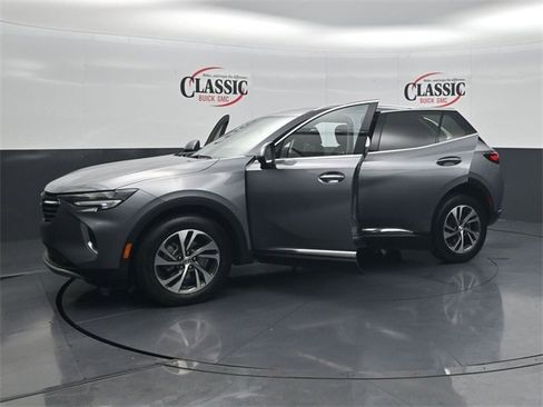 Used 2022 Buick Envision Essence w/ Safety Package image 34