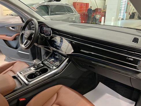 Used 2021 Audi Q7 3.0T Premium Plus w/ Executive Package AWD/4WD image 24