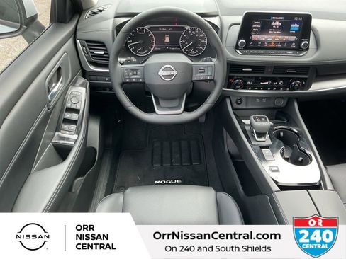 New 2026 Nissan Rogue SV w/ SV Premium Package FWD image 14