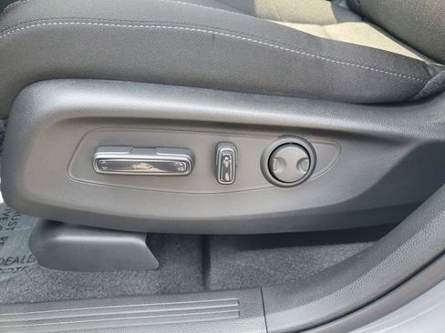 Certified 2026 Honda CR-V EX image 20