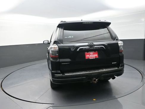 Used 2020 Toyota 4Runner Nightshade AWD/4WD image 21