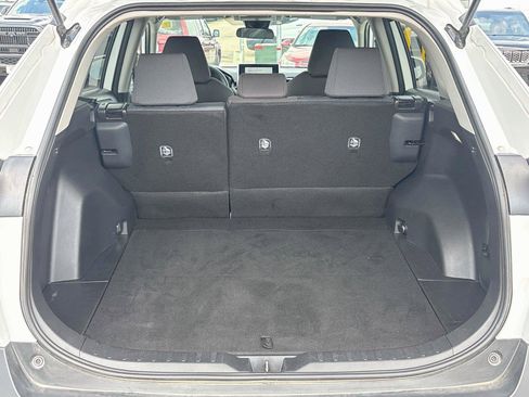 Used 2025 Toyota RAV4 XLE AWD/4WD image 24