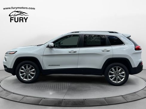 Used 2017 Jeep Cherokee Limited AWD/4WD image 6