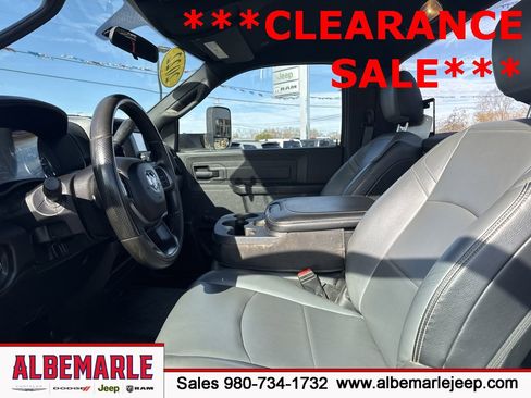 Used 2022 RAM 5500 Tradesman w/ Electrical Accessory Group image 15