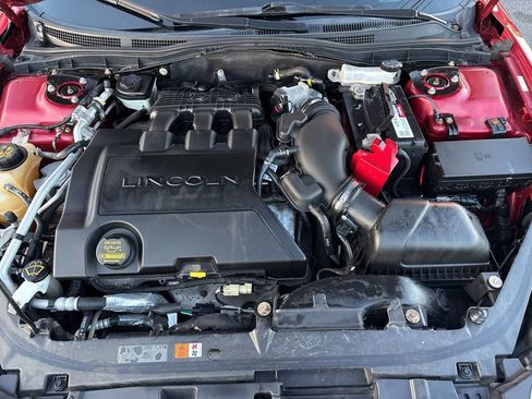 Used 2012 Lincoln MKZ image 13