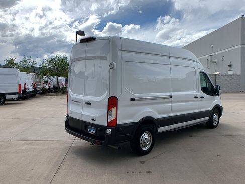 Used 2023 Ford Transit 250 148 High Roof AWD image 5