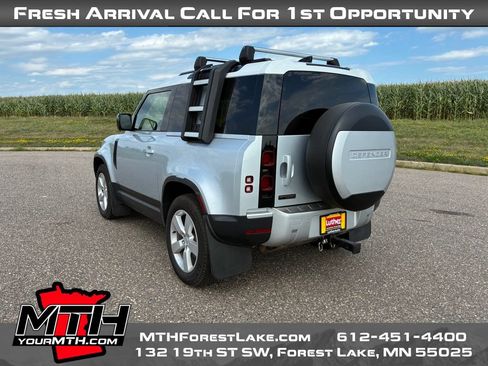 Used 2021 Land Rover Defender 90 First Edition AWD/4WD image 6
