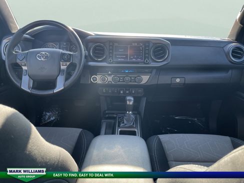 Used 2021 Toyota Tacoma TRD Off-Road image 27