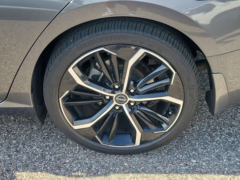 Certified 2024 Nissan Altima 2.5 SR FWD image 5