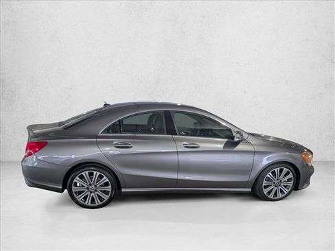 Used 2018 Mercedes-Benz CLA 250 image 4