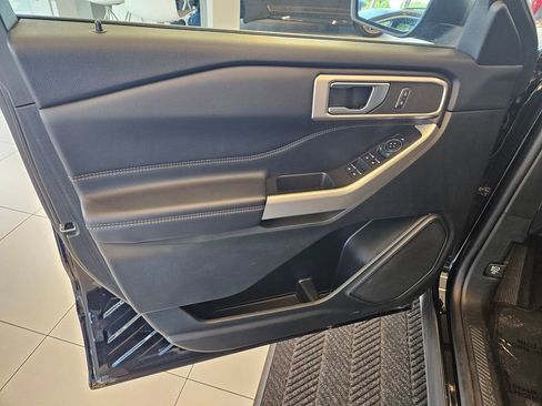 Used 2024 Ford Explorer XLT w/ Equipment Group 202A AWD/4WD image 12