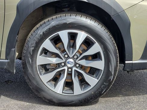 Used 2023 Subaru Outback Limited image 8